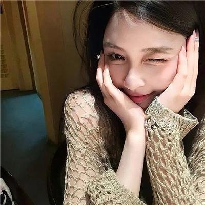 实习女生 海报