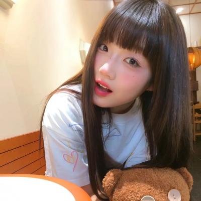 信仰的女人 海报