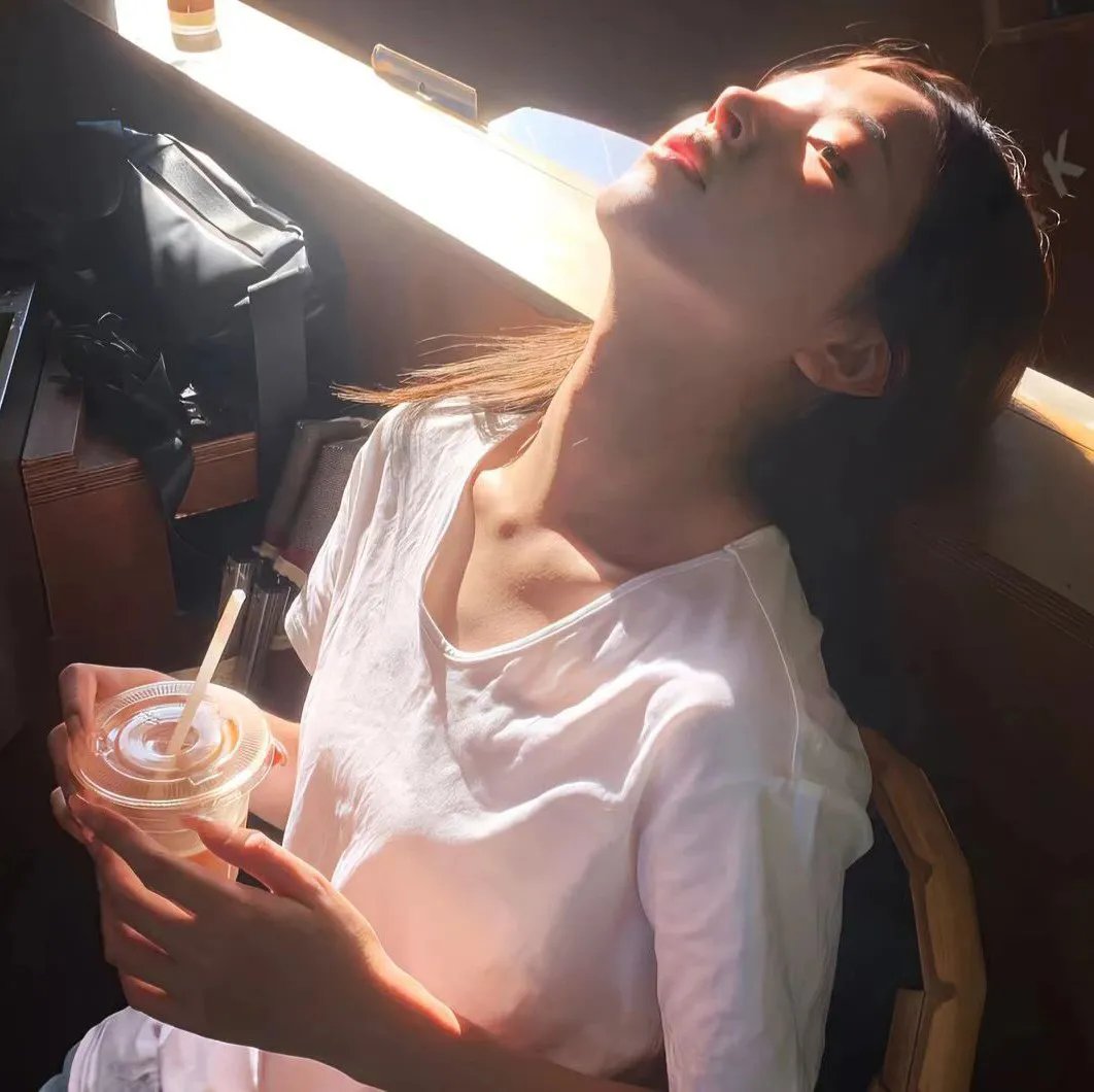 女教师 海报