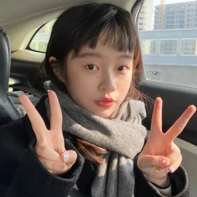 伪情半生 海报